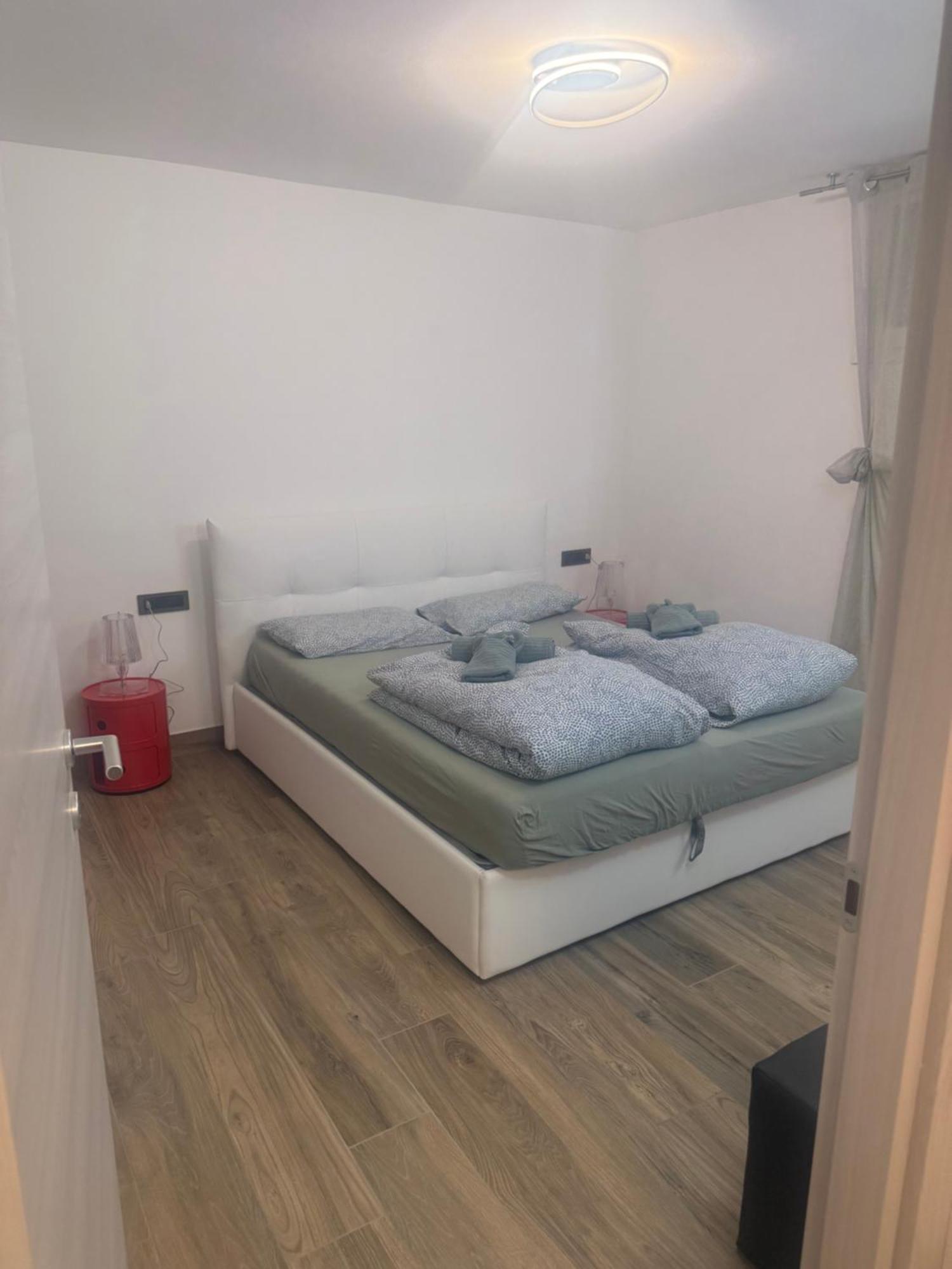 Samy S Home 1 Free Parking Wi-Fi Больцано Экстерьер фото